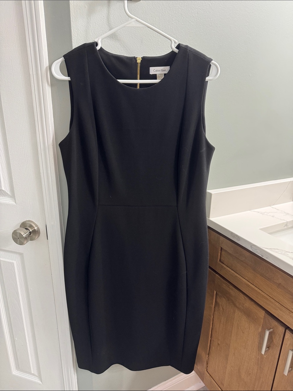 Calvin Klein Black Sleeveless Sheath Midi Dress